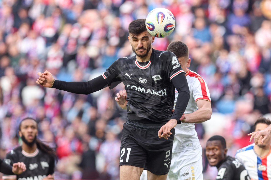 Piłka Nożna: PKO Ekstraklasa. Gornik Zabrze - Cracovia Krakow. - Agencja Fotograficzna